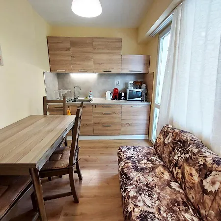 за гости , жк. зорница, бл.36 Appartamento Burgas