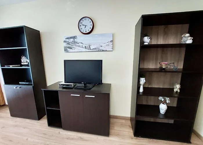 за гости , жк. зорница, бл.36 * Burgas City