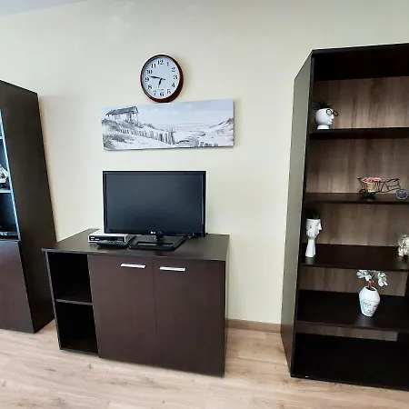 за гости , жк. зорница, бл.36 * Burgas Stad