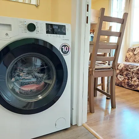 за гости , жк. зорница, бл.36 Apartman Burgasz